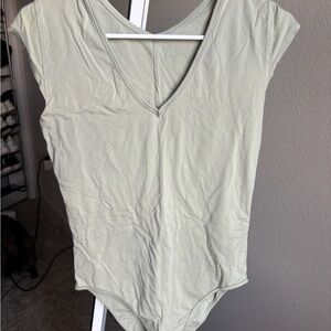 Everlane V-Neck Bodysuit - Soft Green